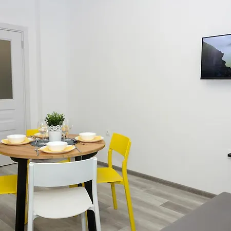 Casa Del Sol ~ Beautiful 2bd Flat In The Centre Apartment *