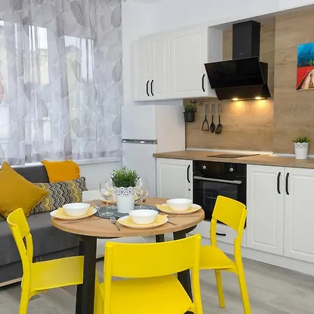 Casa Del Sol ~ Beautiful 2bd Flat In The Centre *
